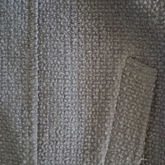 Ladies long black coat. - Picture 4 of 4